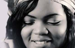 Music: Roseline Nkosi – Kabiesi Eledumare & Yahweh (The King) Roseline Nkosi
